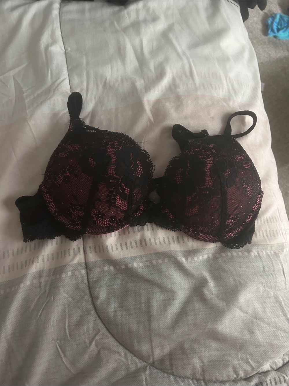 Victoria's Secret Black Lace Overlay Burgundy Push-Up Bra
